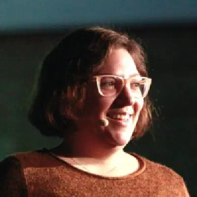 Portrait of Noa Tamir