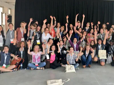 Screenshot of the new R-Ladies website